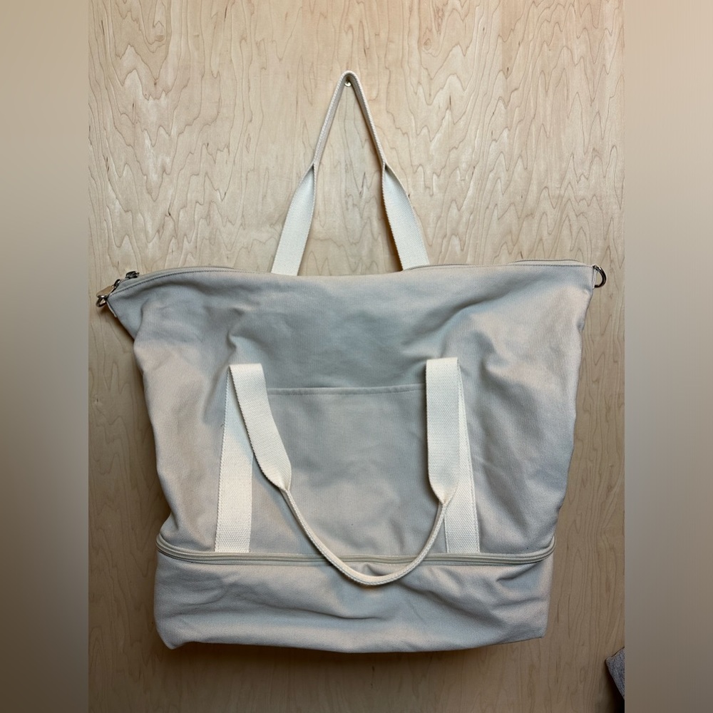 Lo & Sons Catalina Deluxe Weekender Bag